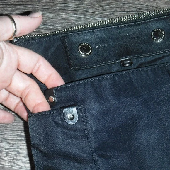 Marc By Marc Jacobs Black Nylon Crossbody Bag Purse Silver‎ Hardware - Picture 5 of 11